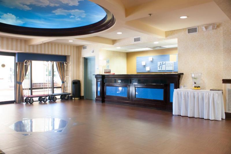 Holiday Inn Express Hotel & Suites Jacksonville-South By Ihg Exteriör bild